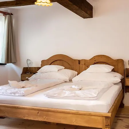 Szent Gellert Borhaz Es Vendegfogado 4* Makó