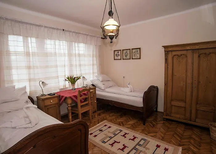 Szent Gellert Borhaz Es Vendegfogado 4* Makó