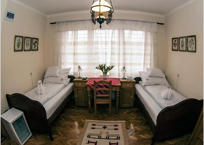Szent Gellert Borhaz Es Vendegfogado 4* Makó